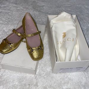 KIDS Gucci shoes